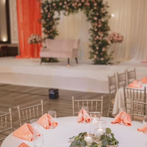 marriage stage decoration in banquet hall