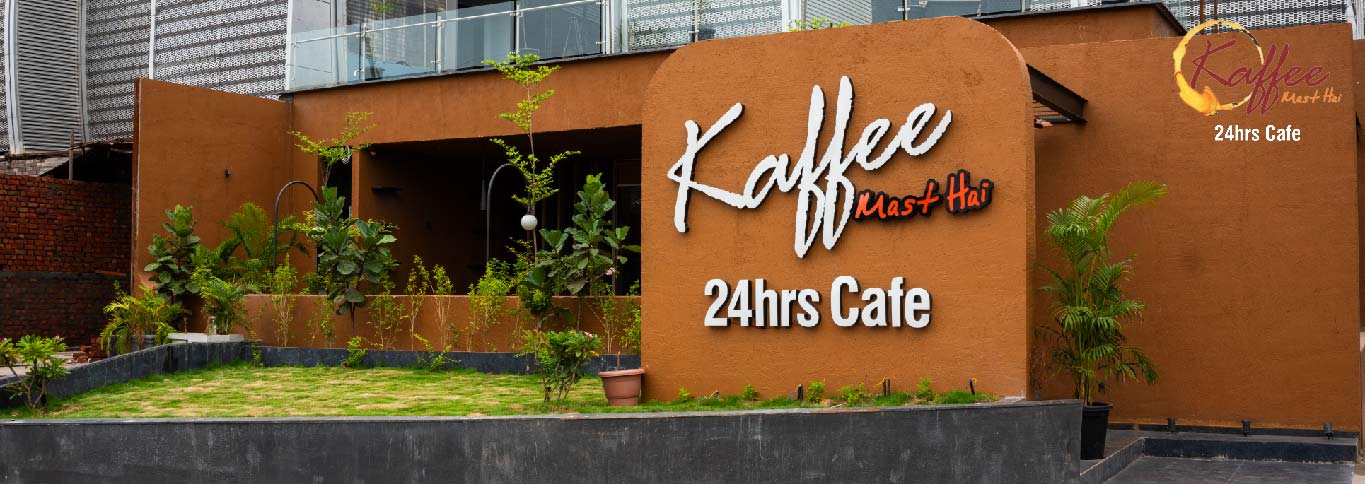 Best Cafe in Ahmedabad with Live Music